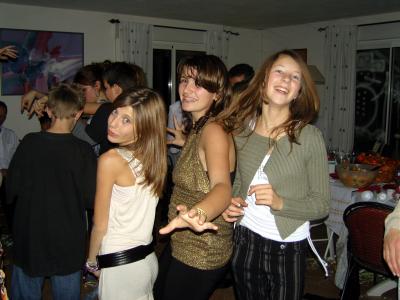 marine , cloé et anais